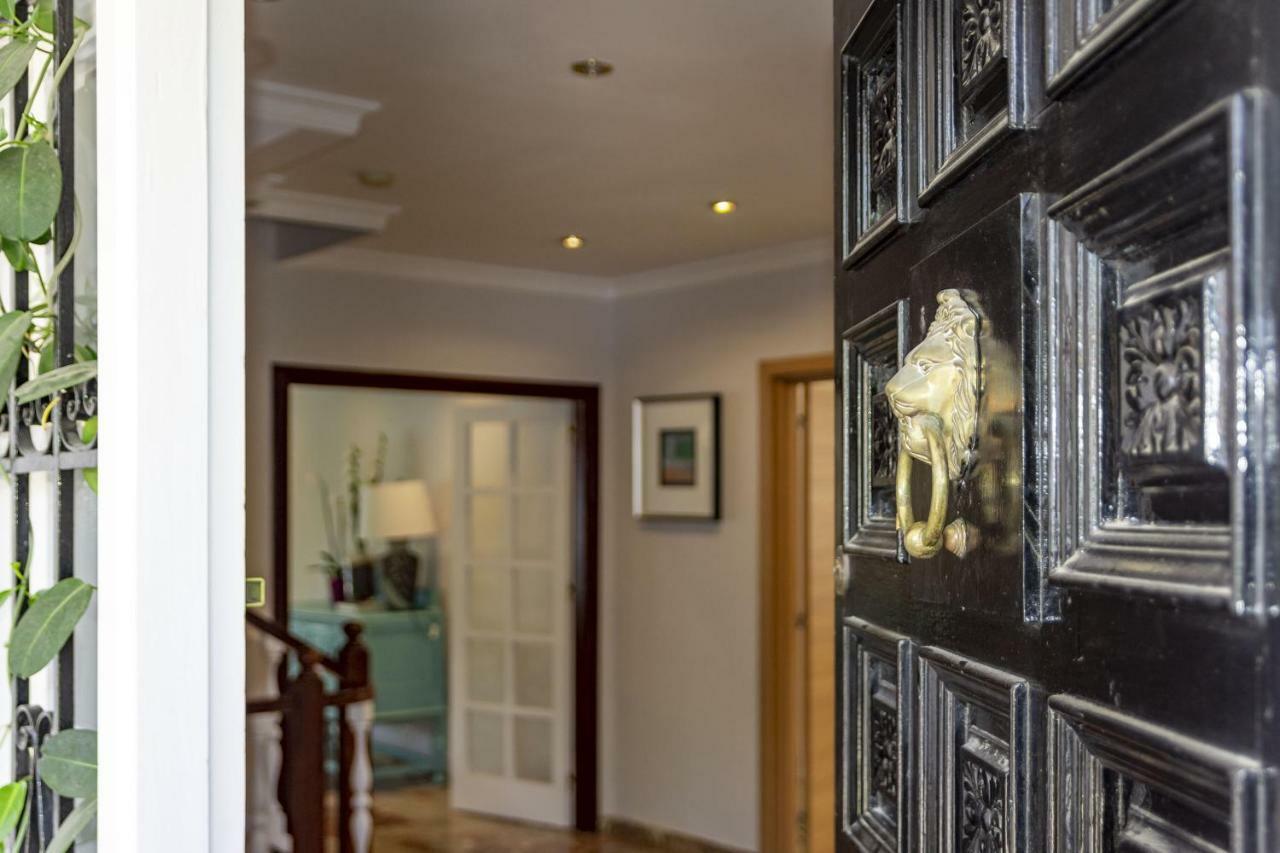 Villa Casakhan, Beautiful Luxury Villa, Marbella Kültér fotó