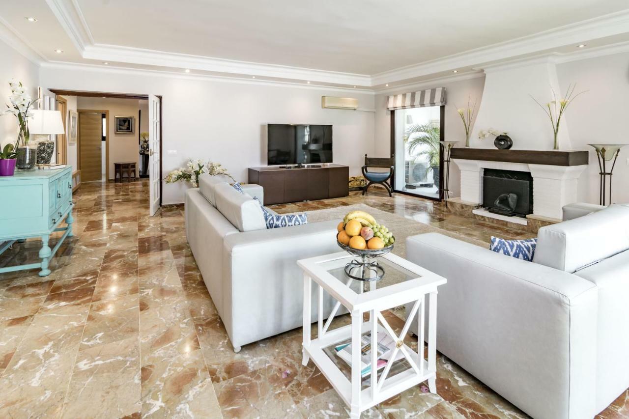 Villa Casakhan, Beautiful Luxury Villa, Marbella Kültér fotó